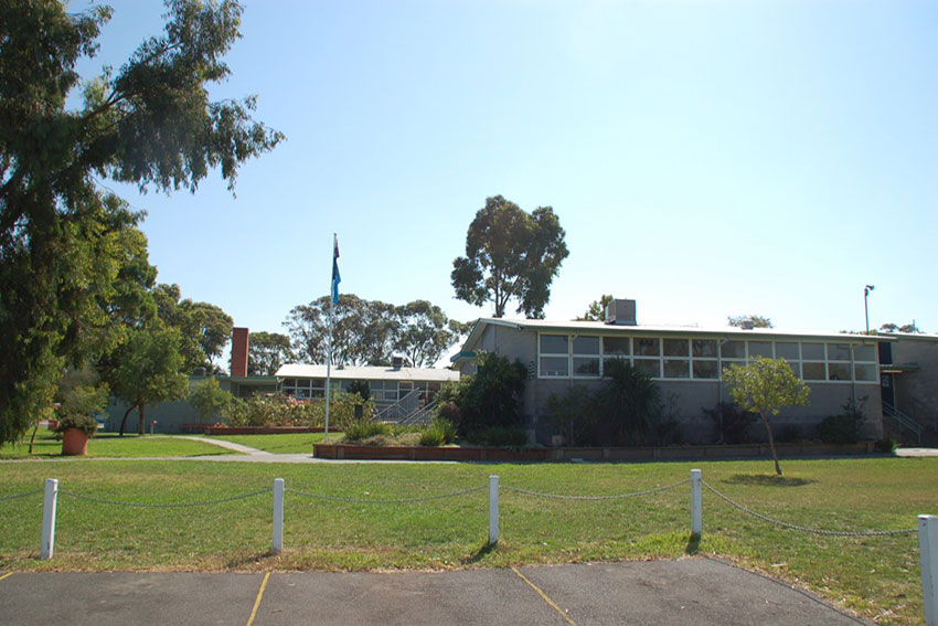 oakleigh south primary school