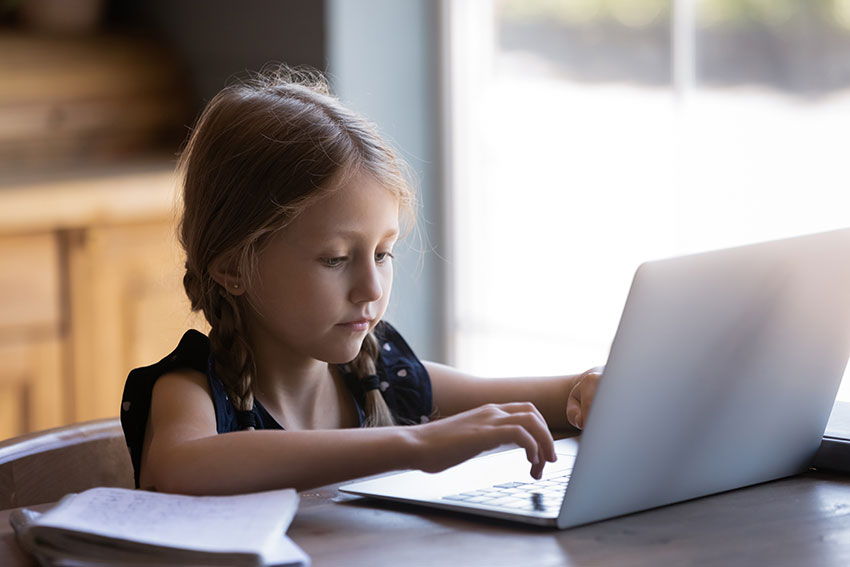 girl on laptop